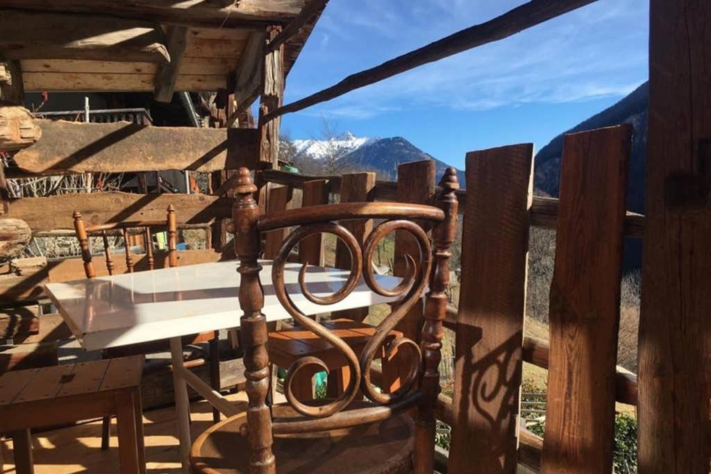La Cabane De L'Homme Tranquille Le Tretien Exterior foto